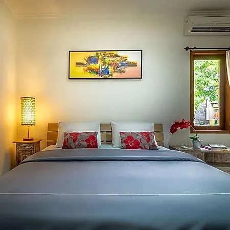 Tiis Garden Puri Villas