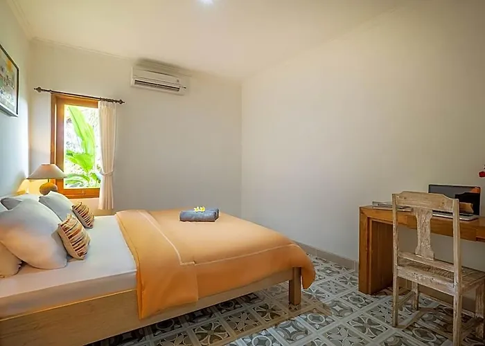 Tiis Garden Puri BALI