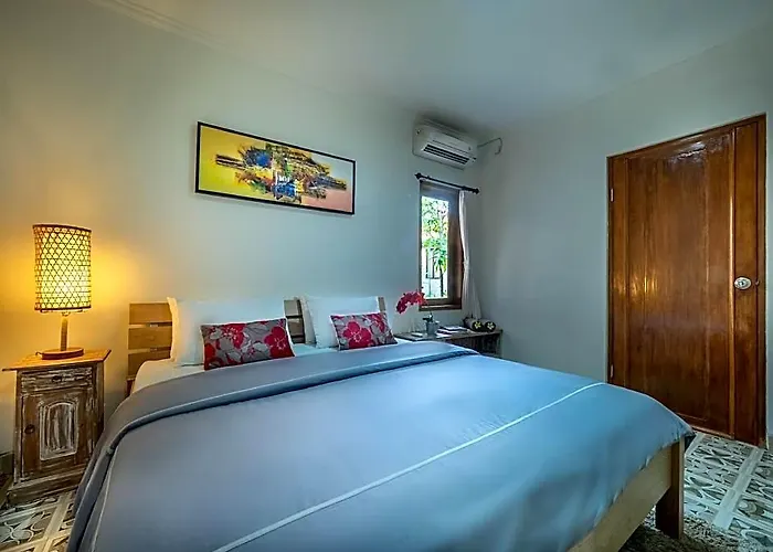Tiis Garden Puri 5*