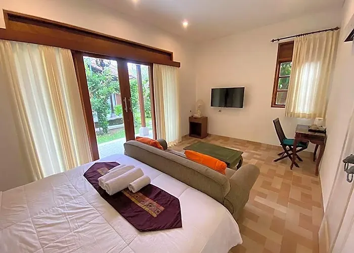 Hotel Tiis Garden Puri 5*